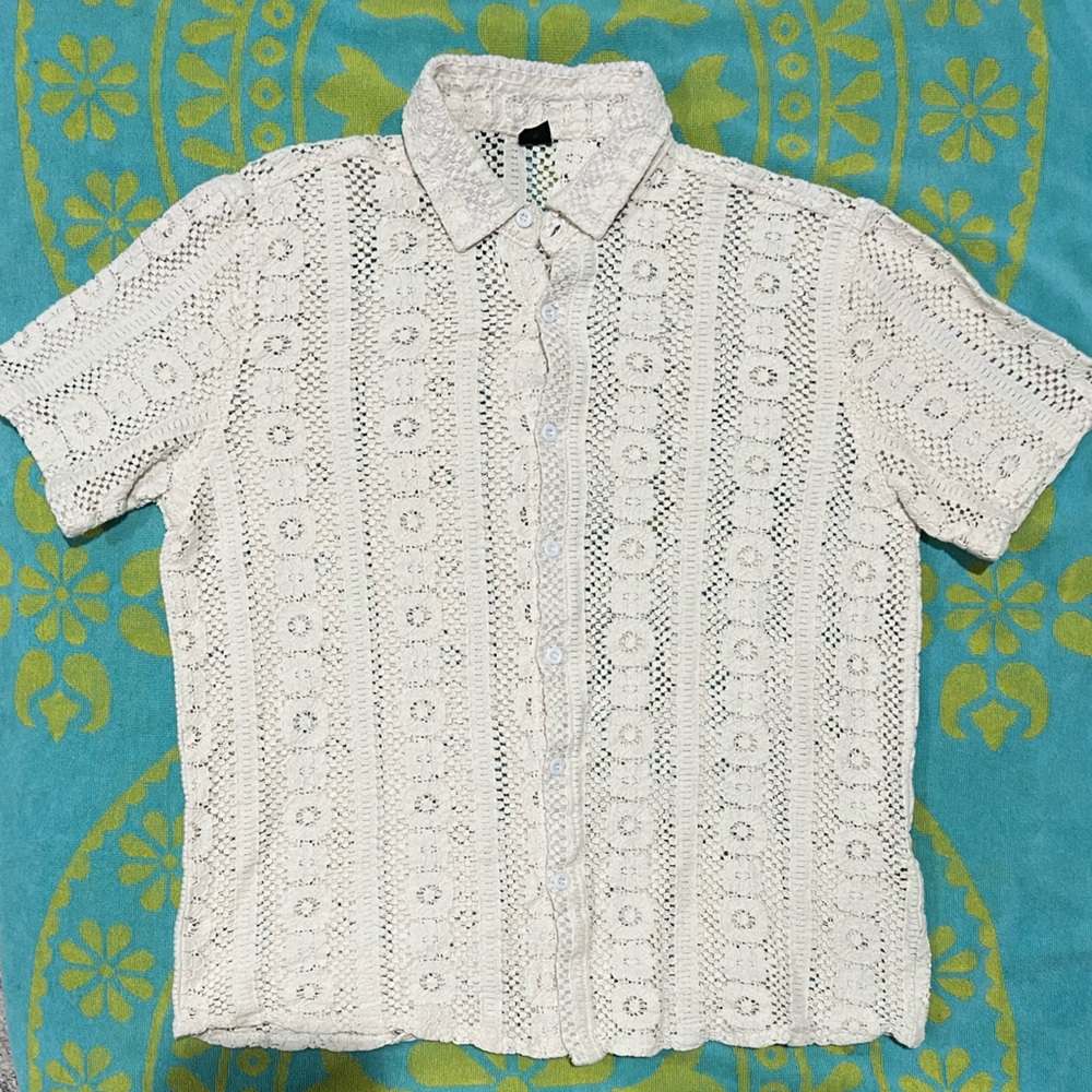 SHEIN Men’s button up shirt size Medium